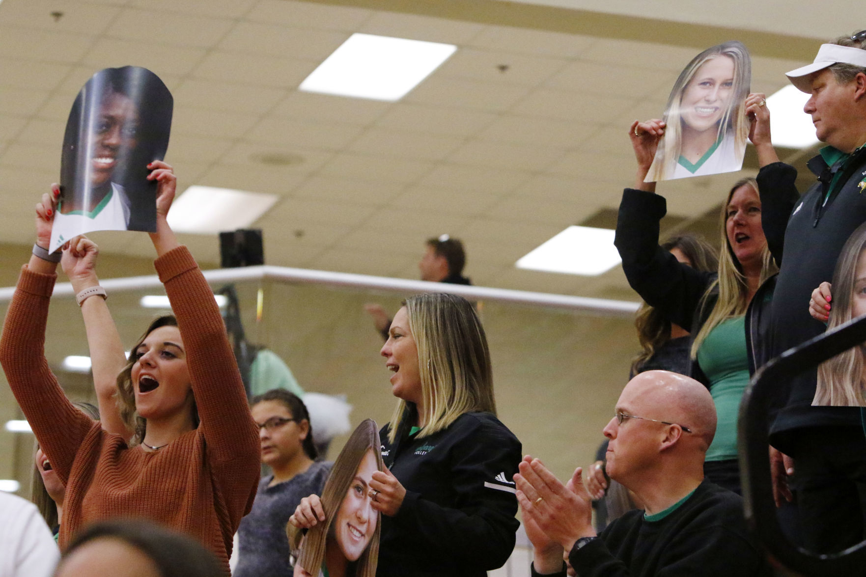 Gallery: 4A volleyball sectional final: Crown Point vs. Valparaiso